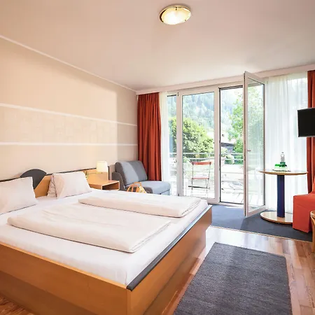 Zur Post Hotel Döbriach