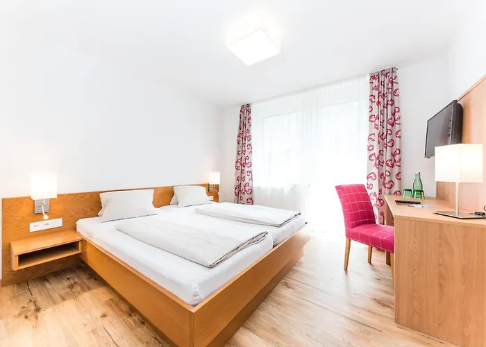 Hotel Zur Post Dobriach