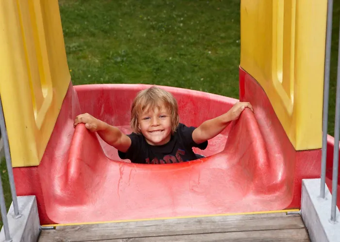 Hotel Zur Post Döbriach