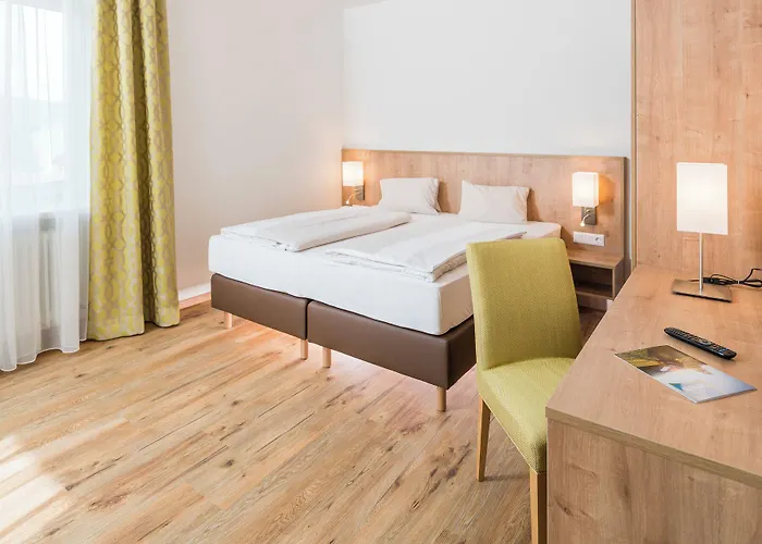 Zur Post Hotel Döbriach