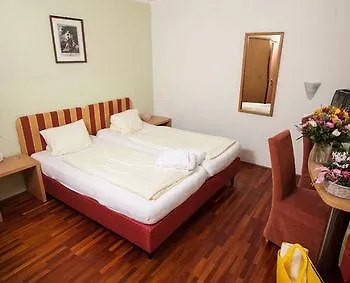 Zur Post Hotel Dobriach