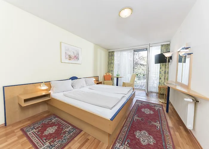 Zur Post Hotel Dobriach